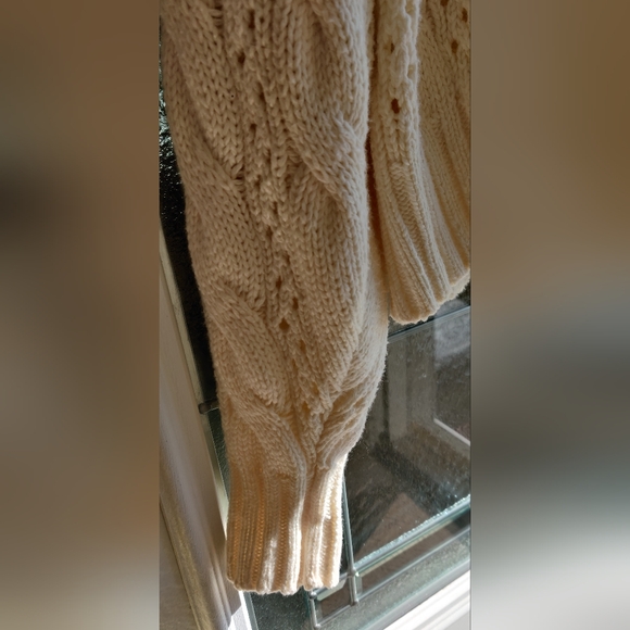 Cream Cardigan Sweater Cotton Blend Universal Thread Women's Size XS NWT - Picture 5 of 10